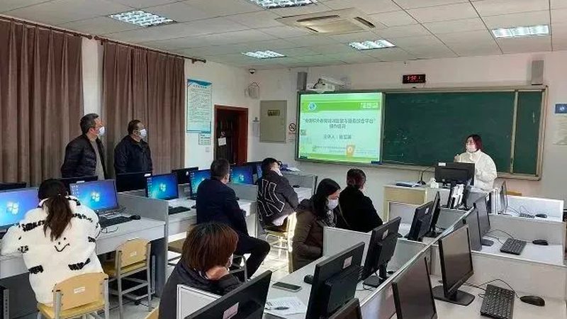 首先，要关注课件的内容质量。好的课件内容应具有以下特点：