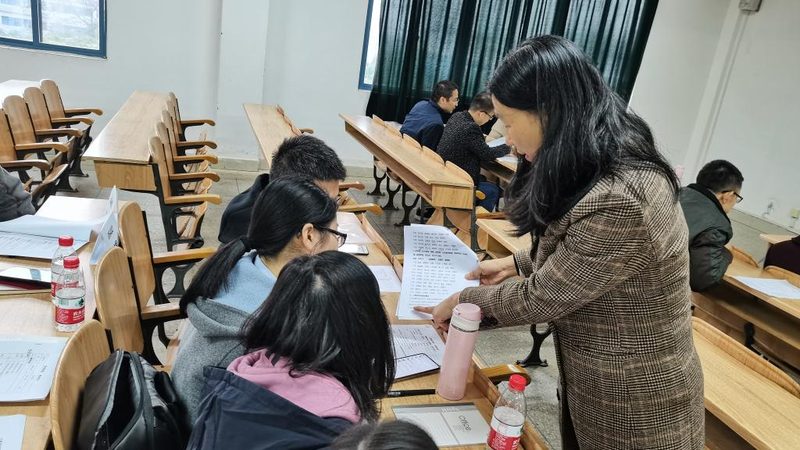 团队管理培训与领导力提升：本质差异与关键要素