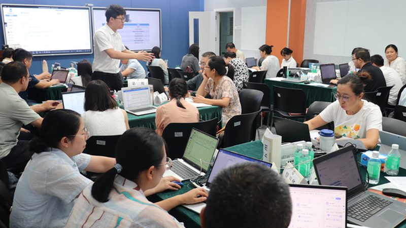 成人教育选校，如何避开“金玉其外，败絮其中”的陷阱**