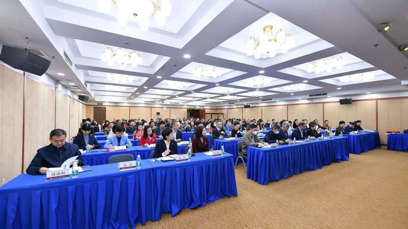 少儿编程，从入门到精通：2025年入门教材盘点